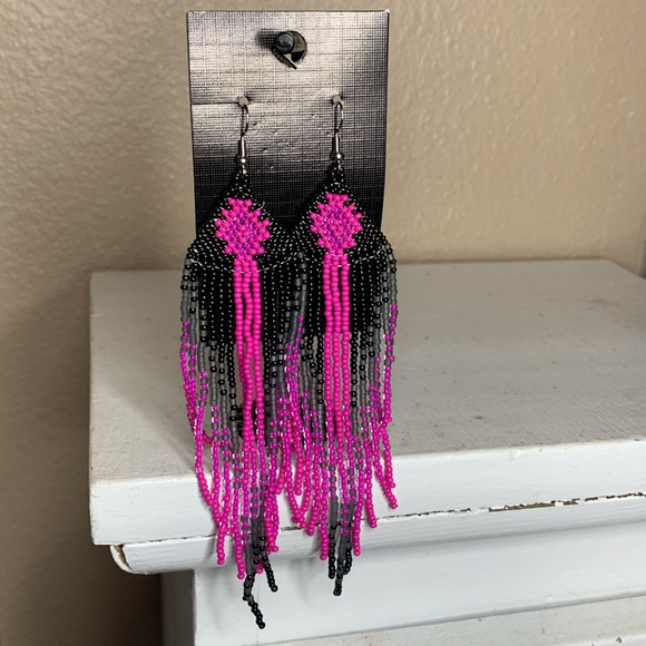 None Jewelry - Western Aztec Pink Beaded Dangle Earrings NEW